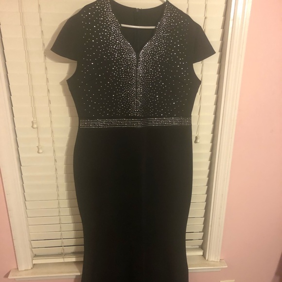 Women's Short Sleeve Rhinestone Plus Size Long Cocktail Evening Dress- 3X - Picture 3 of 5